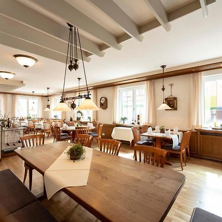 Hotel Gasthof Krone Niederstetten Eksteriør bilde