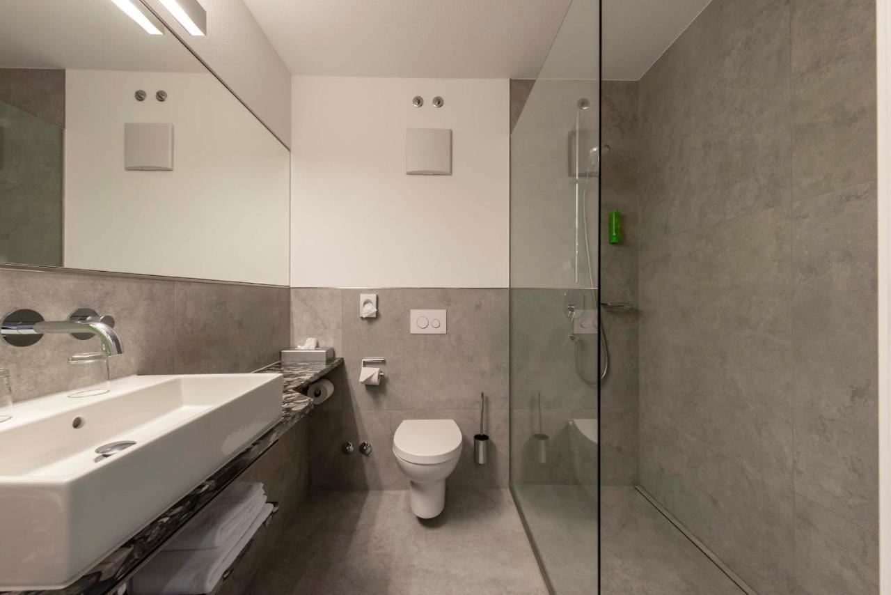 Hotel Gasthof Krone Niederstetten Eksteriør bilde